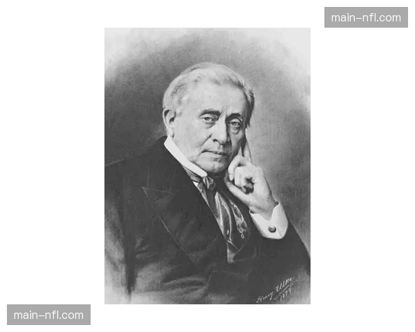 “场外人生：贝尔·穆罕默德在训练营之外，作为建筑工程师的双重角色”