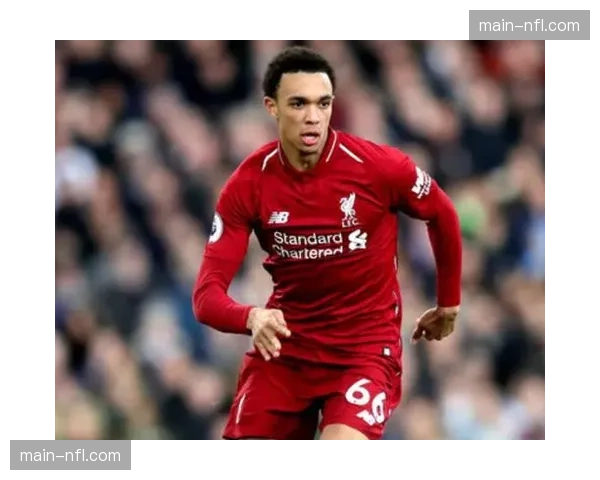 乌尔比希因伤退出集训，德天空：德国队补招奥格斯堡球员